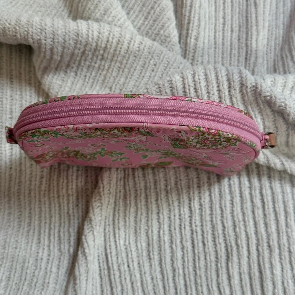 Lauren Ralph Lauren Floral Cosmetic Bag - Picture 12 of 14